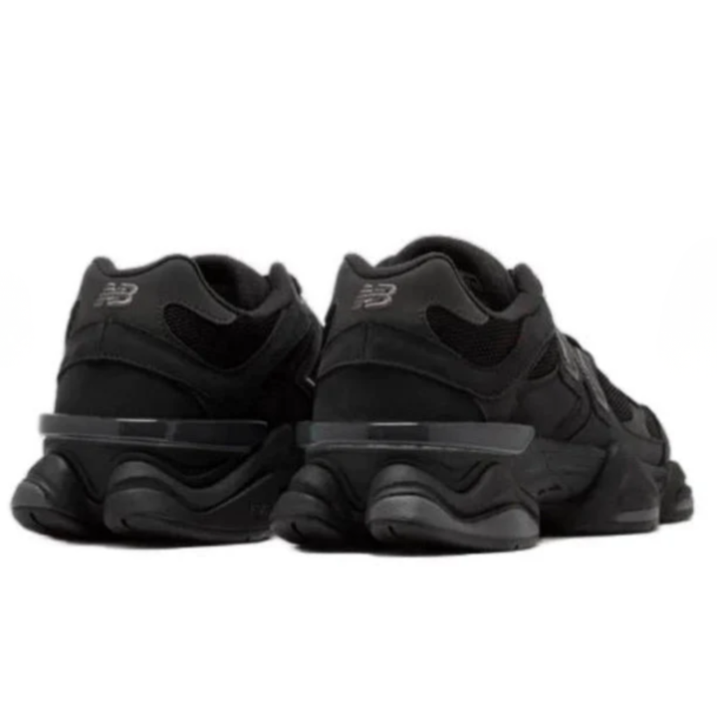 NEW BALANCE 9060 Triple Black Cat