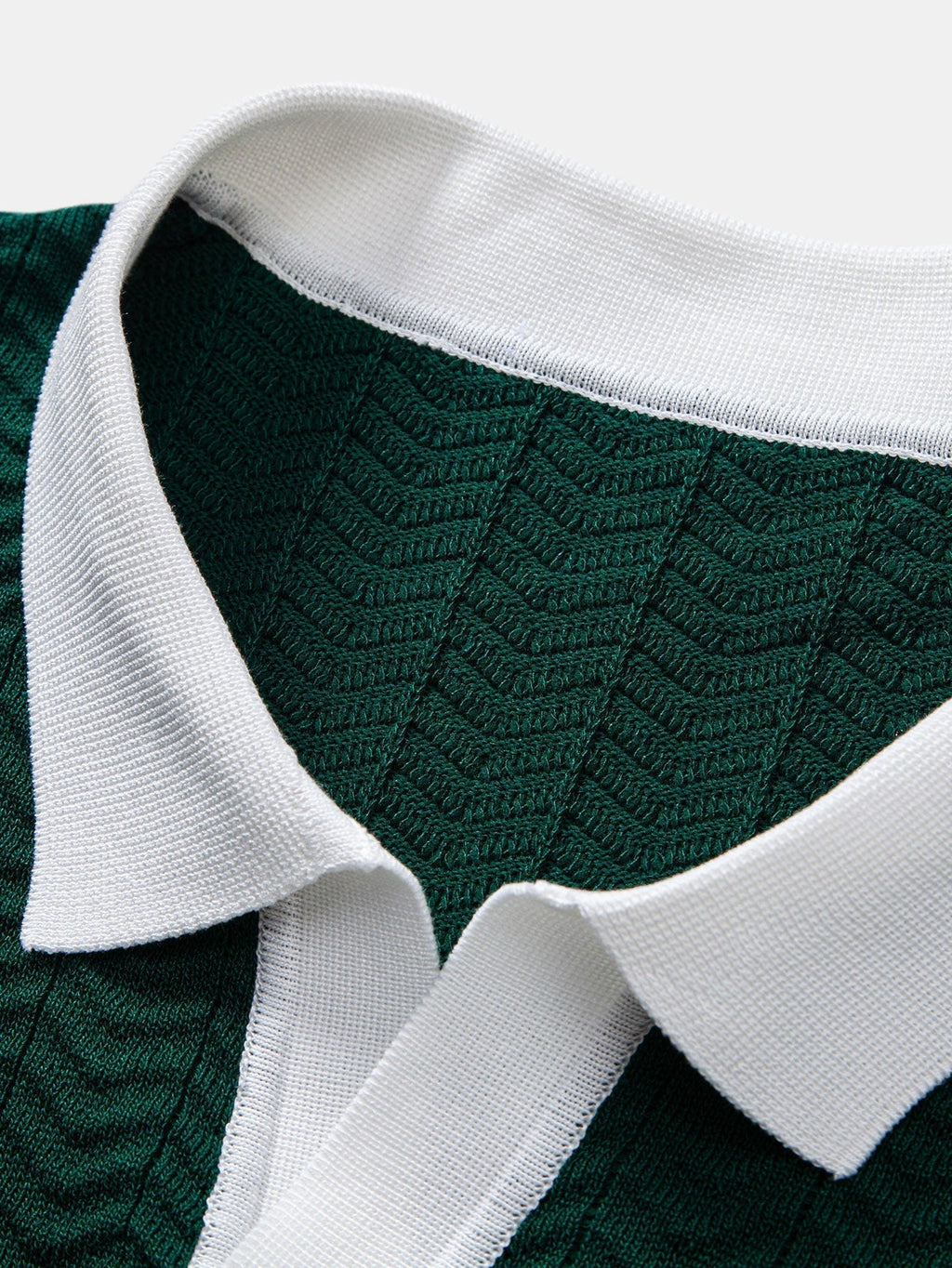 Texture Contrast Knitted V Neck Polo Shirt & Cotton Chino Shorts