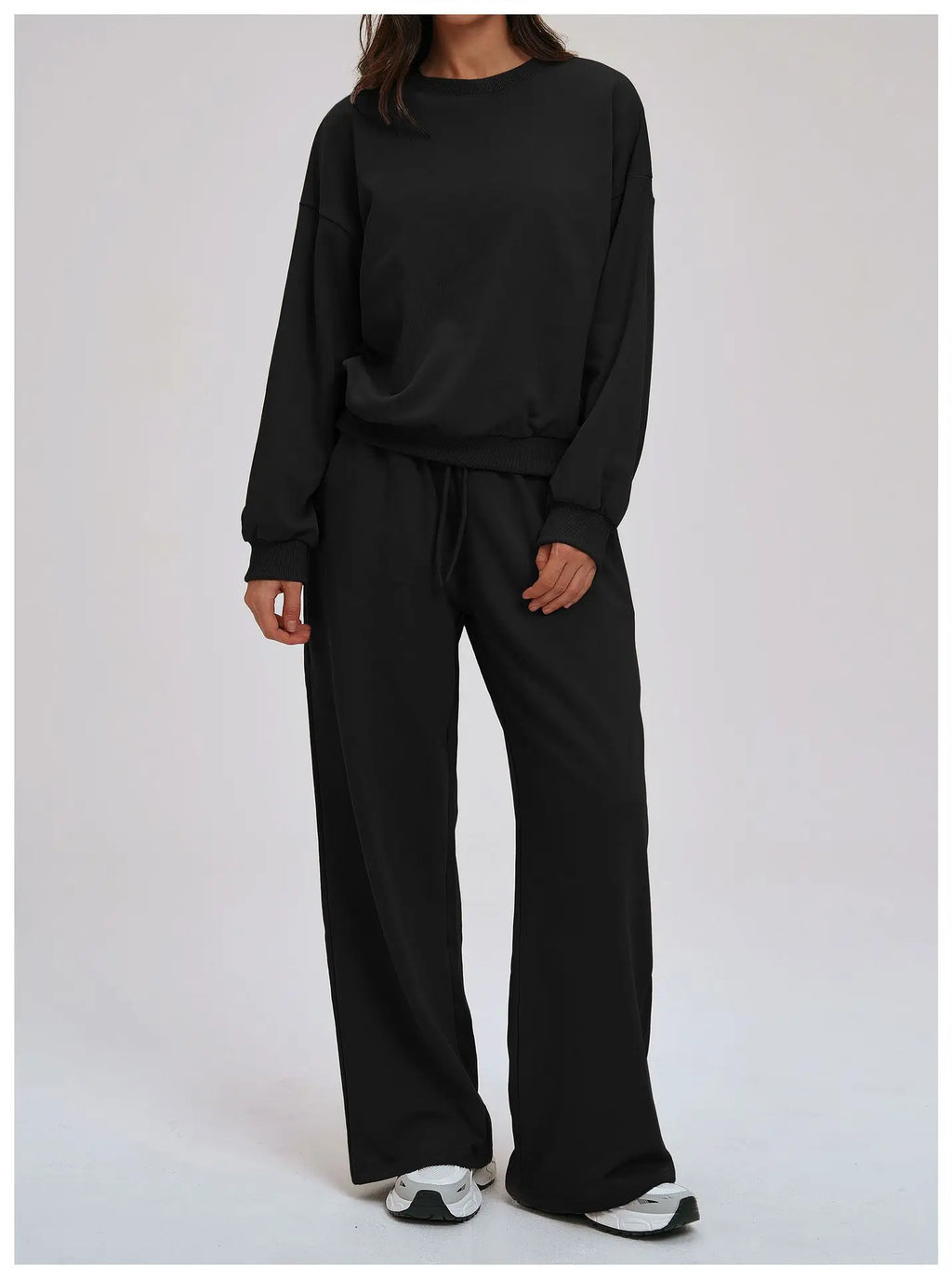 2-Piece Hoodie & Shorts Set - Women's Winter Sportswear