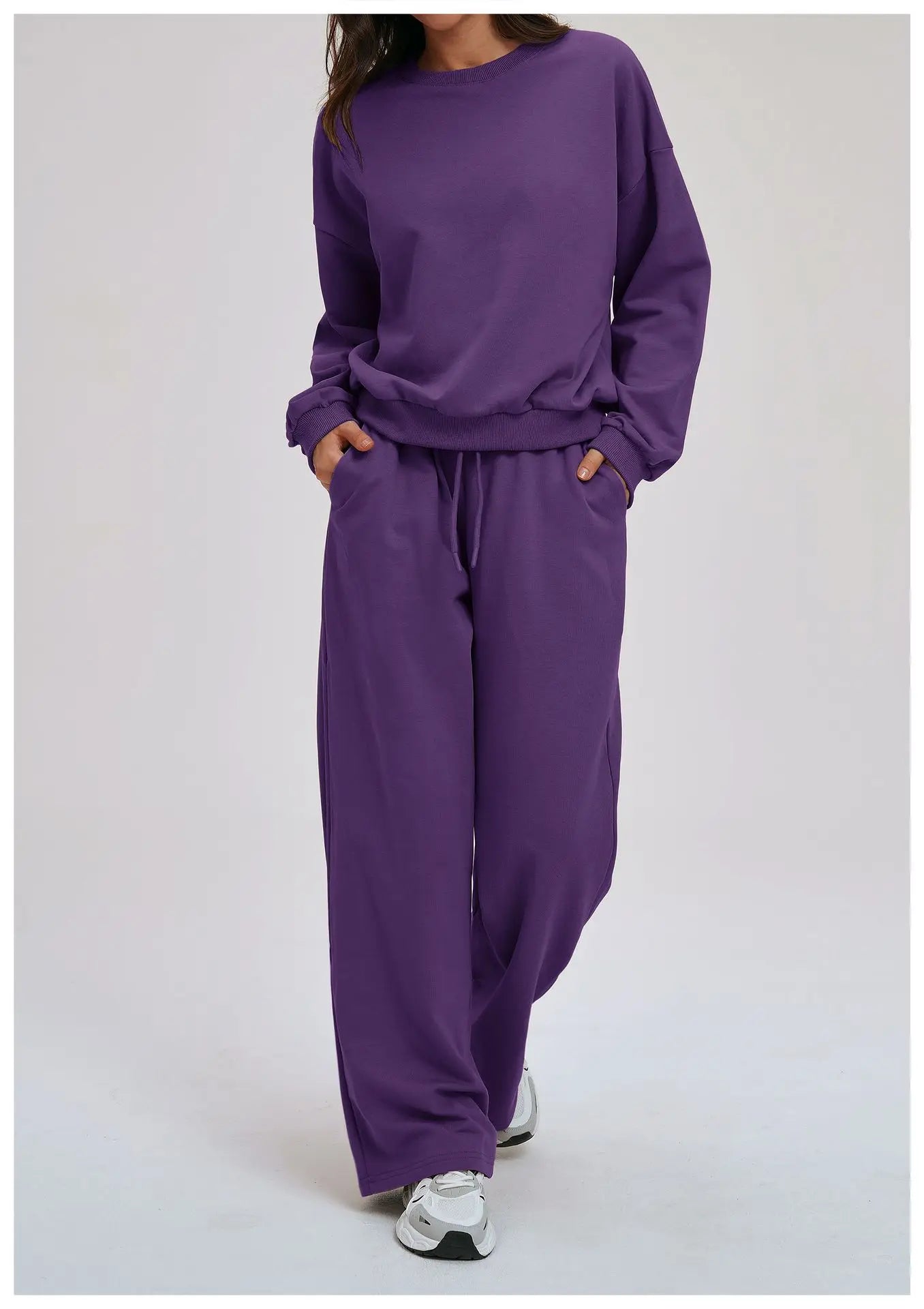 2-Piece Hoodie & Shorts Set - Women's Winter Sportswear