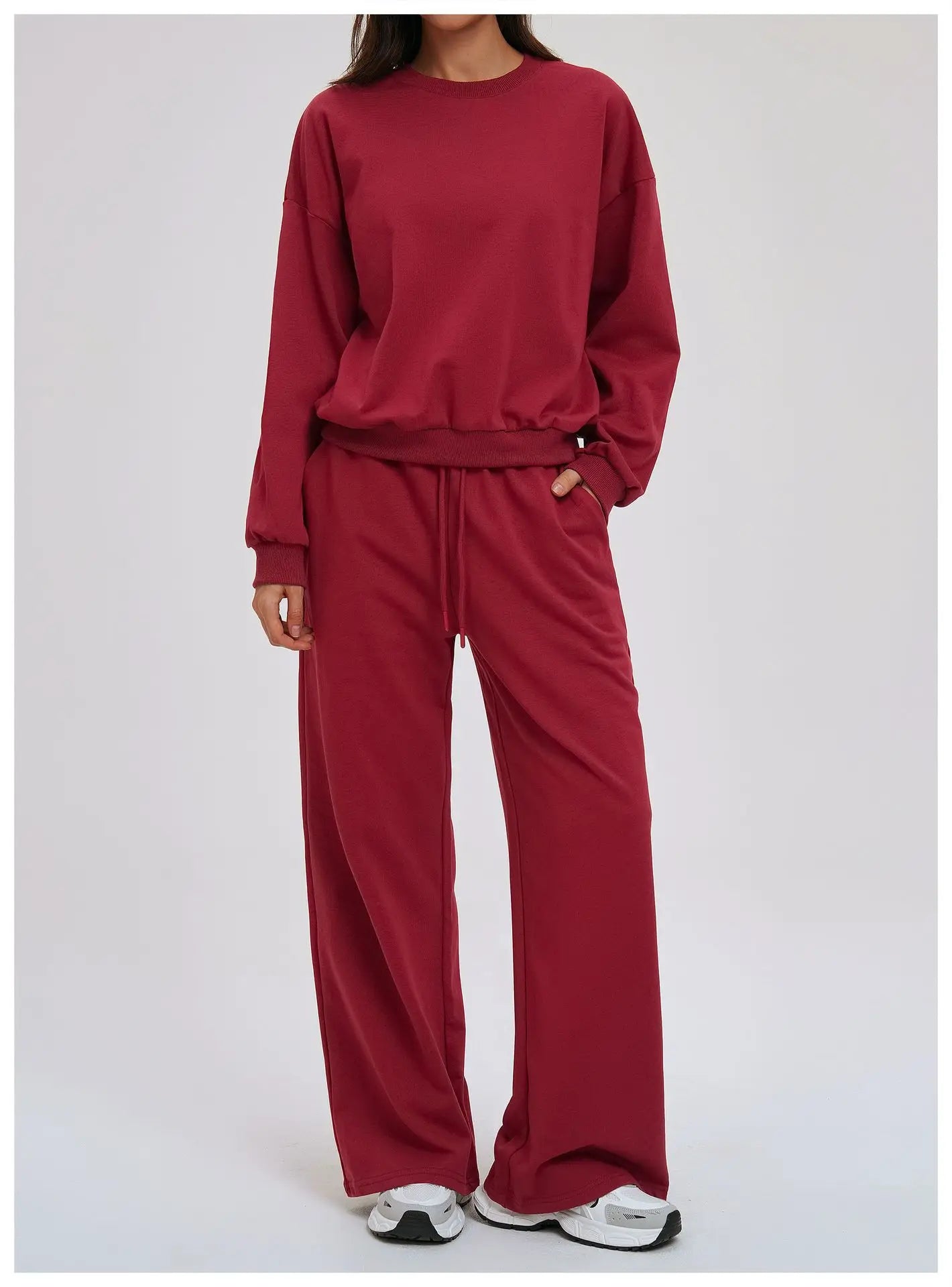 2-Piece Hoodie & Shorts Set - Women's Winter Sportswear