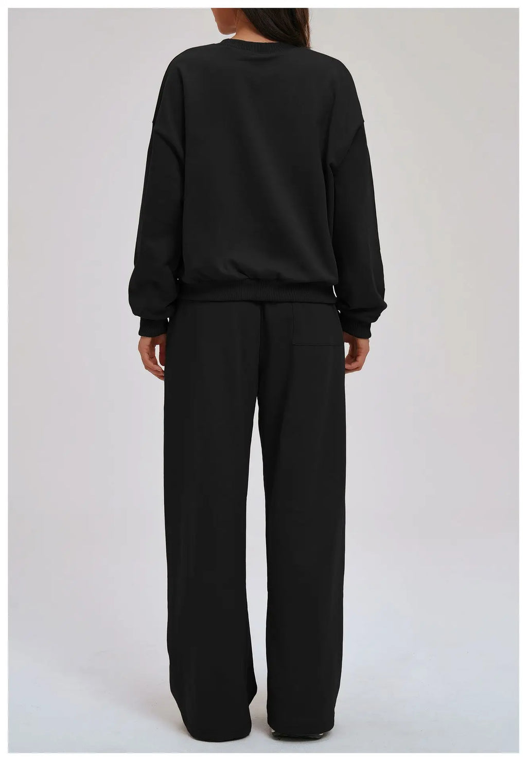 2-Piece Hoodie & Shorts Set - Women's Winter Sportswear